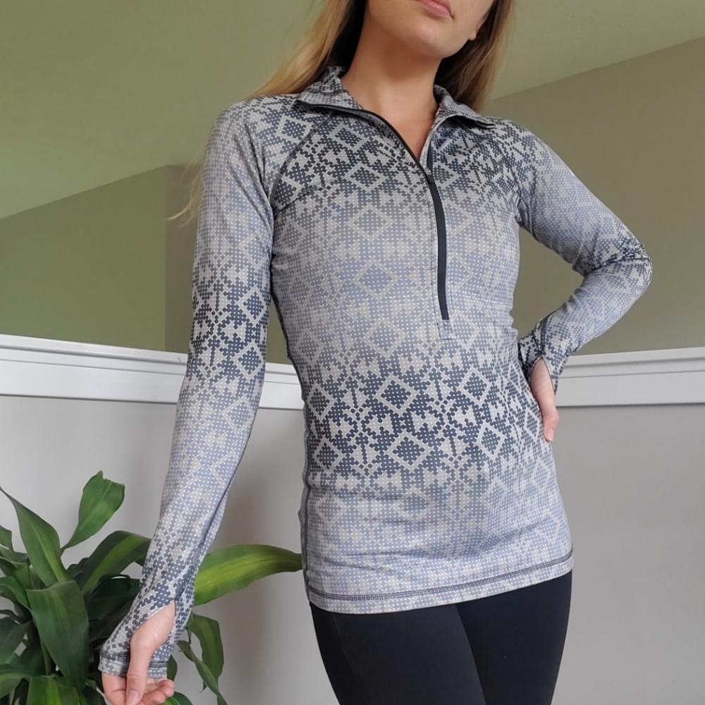 Nike Pro Quarter Zip Up Gray and White Running Jacket Collared Thumbhole Small